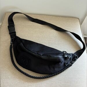 Beis The Sport Pack in Black